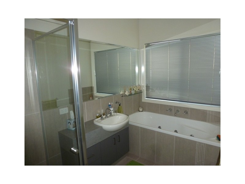 6 Christina Ct, Moama NSW 2731