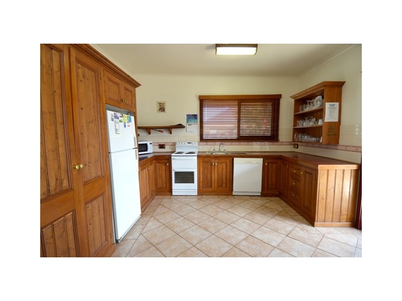 8 Simms Street, Moama NSW 2731