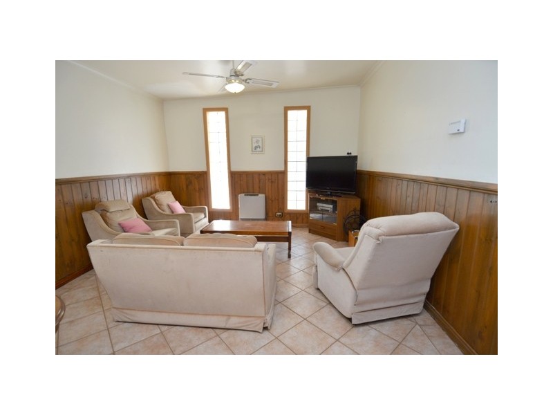 8 Simms Street, Moama NSW 2731