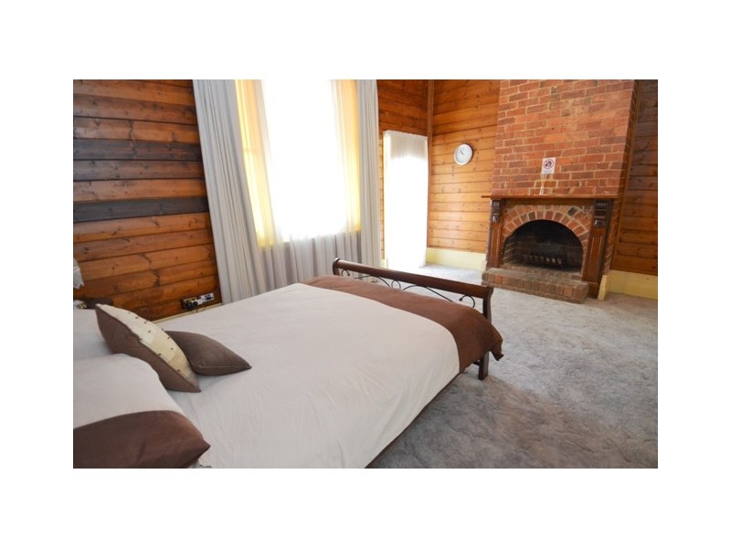 8 Simms Street, Moama NSW 2731