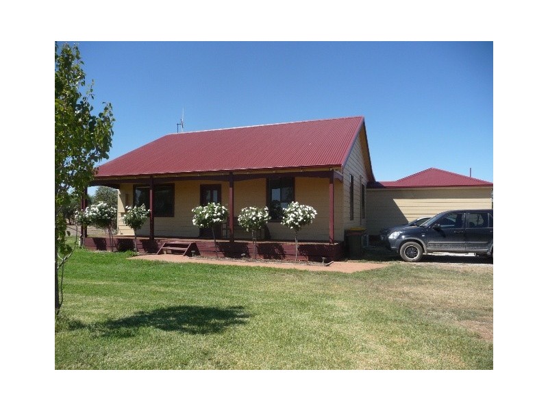 7640 Northern Hwy, Echuca VIC 3564