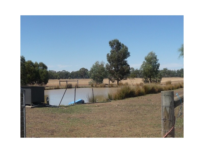 7640 Northern Hwy, Echuca VIC 3564