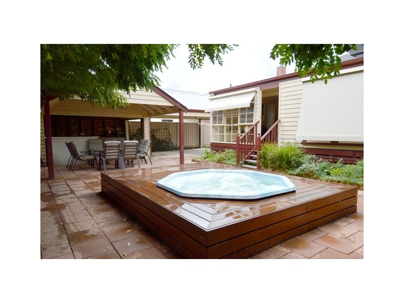 3 Yarra Street, Echuca VIC 3564
