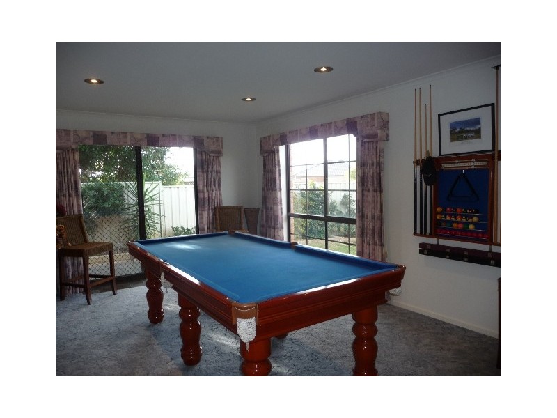 4 Canberra Crt, Moama NSW 2731