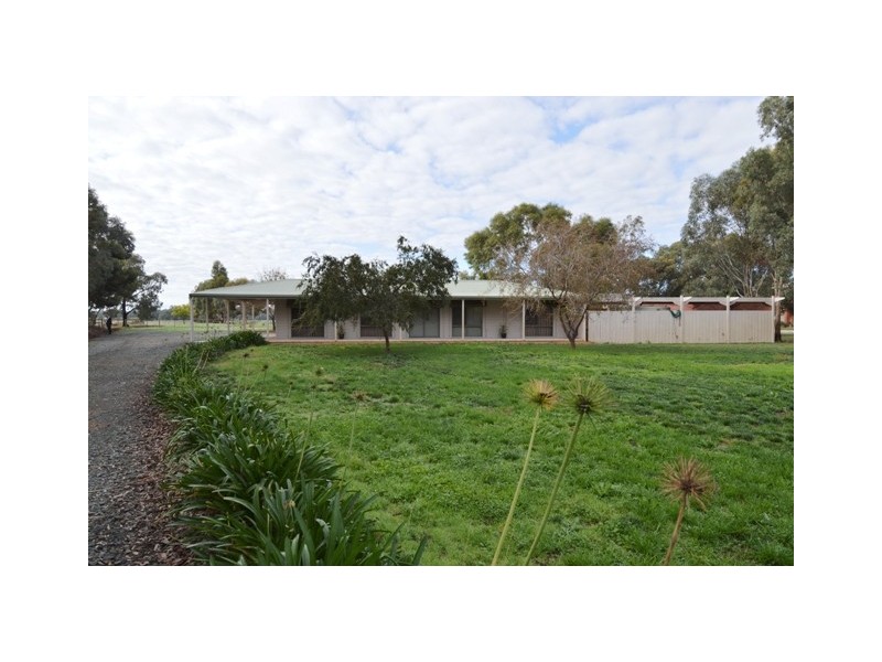 244 Farley Road, Echuca VIC 3564
