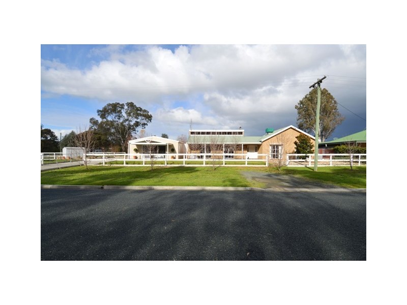 41 Shaw Street, Moama NSW 2731