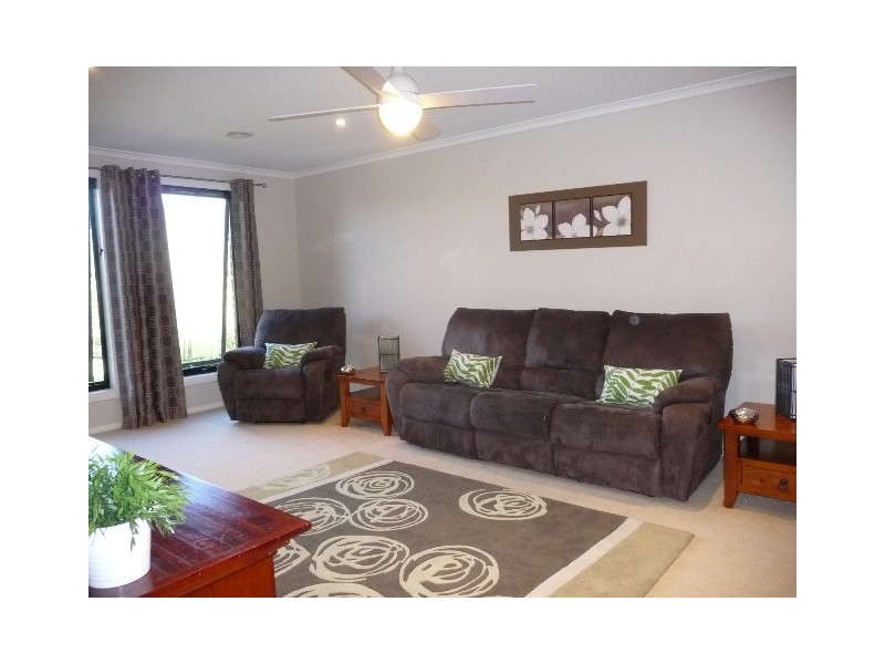 42 Wearne Rd, Echuca VIC 3564