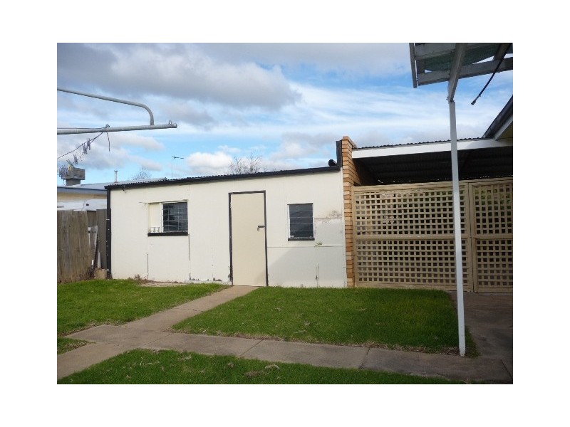 14 Fleming St, Echuca VIC 3564