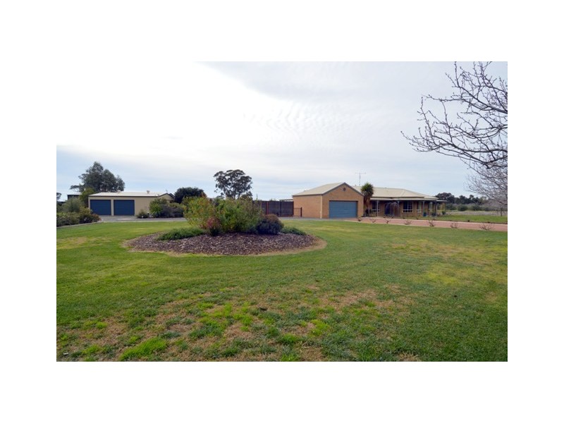 23 Hollara Drive, Moama NSW 2731