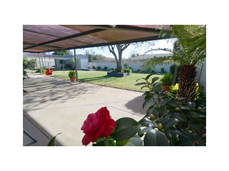 9 McLaren Drive, Moama NSW 2731