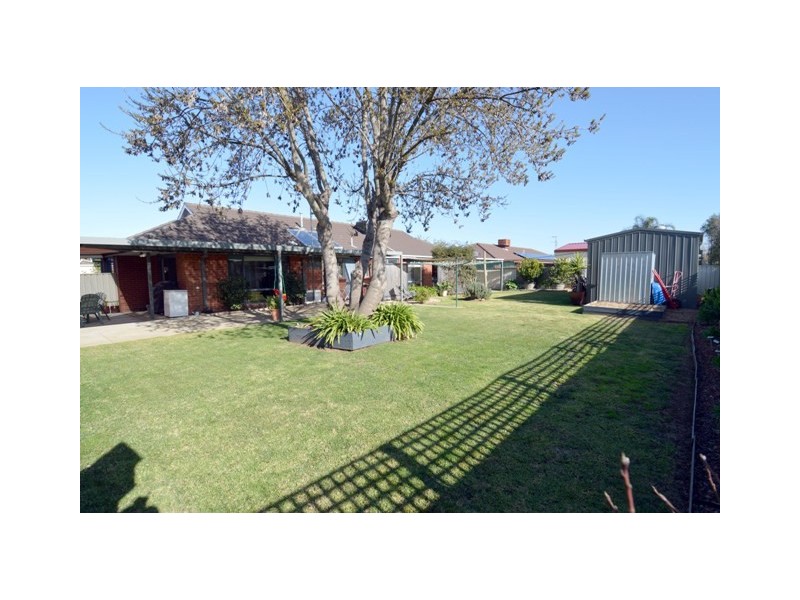 9 McLaren Drive, Moama NSW 2731