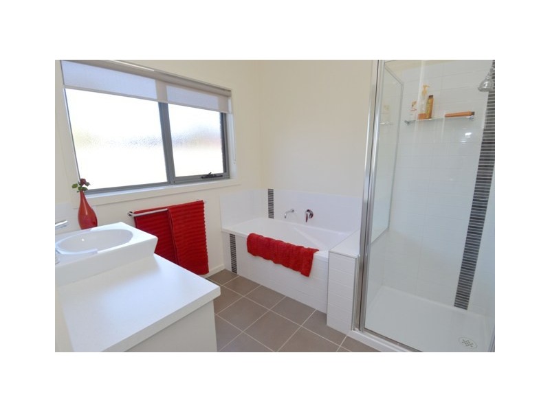 5 Sunset Avenue, Echuca VIC 3564