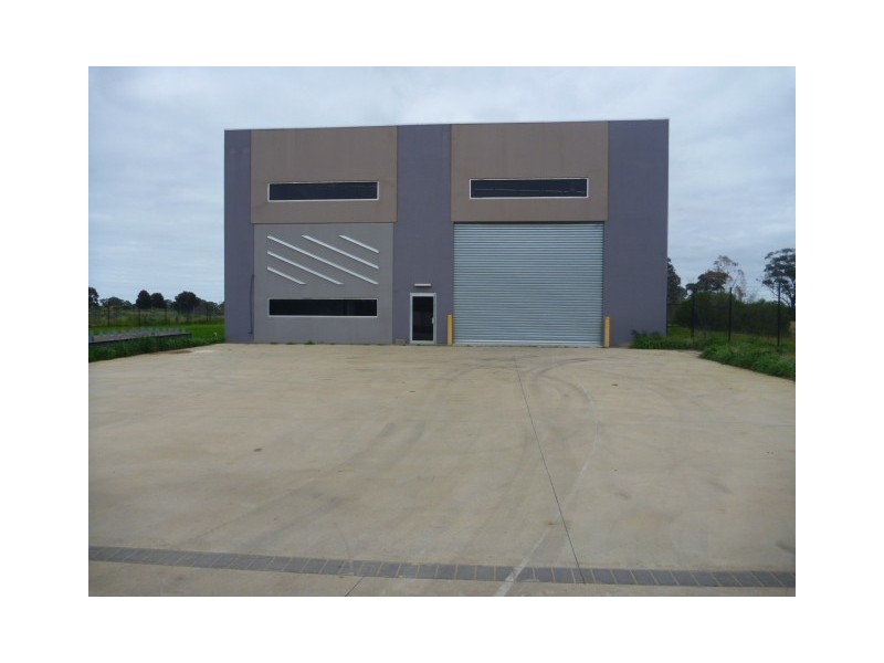 11 Bowlan Street, Moama NSW 2731