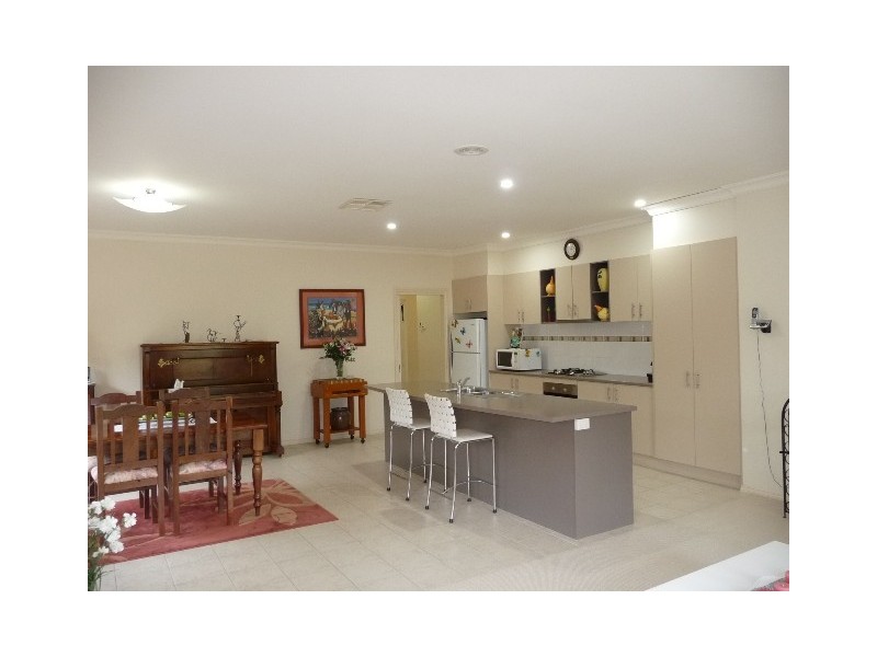 3/4B Warden Street, Moama NSW 2731