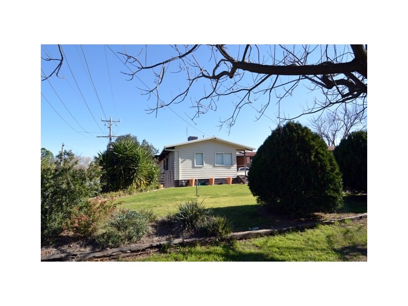 63 Campaspe Esplanade, Echuca VIC 3564