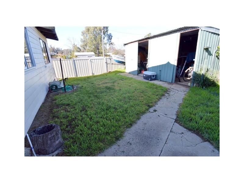 63 Campaspe Esplanade, Echuca VIC 3564