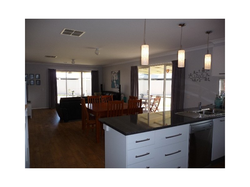 20 Skye Ave, Moama NSW 2731