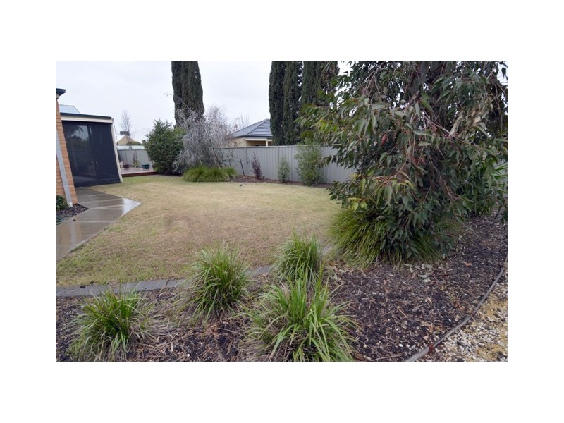 19 Caroline Court, Echuca VIC 3564
