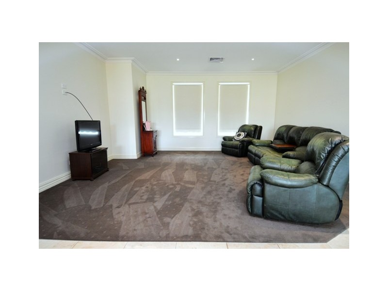 5 Brecon Court, Echuca VIC 3564