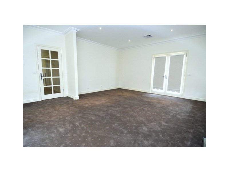 5 Brecon Court, Echuca VIC 3564
