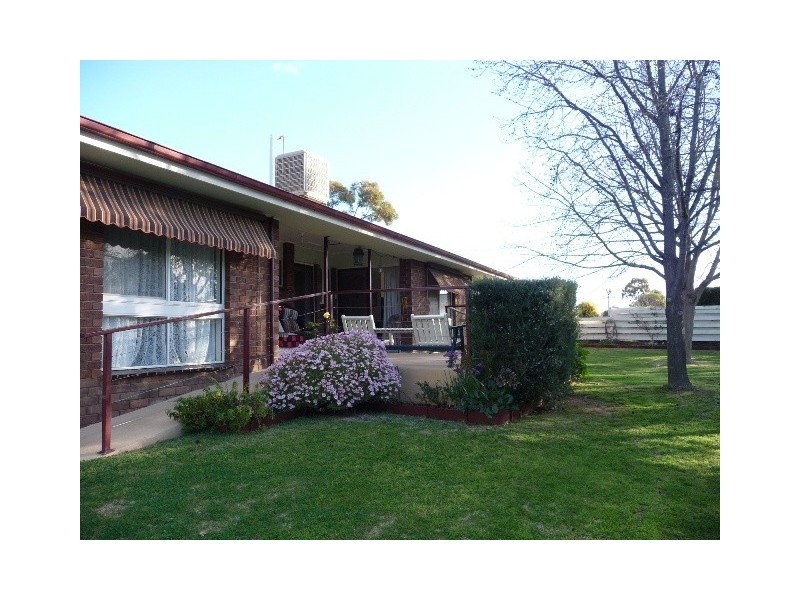 70 Carter St, Mathoura NSW 2710