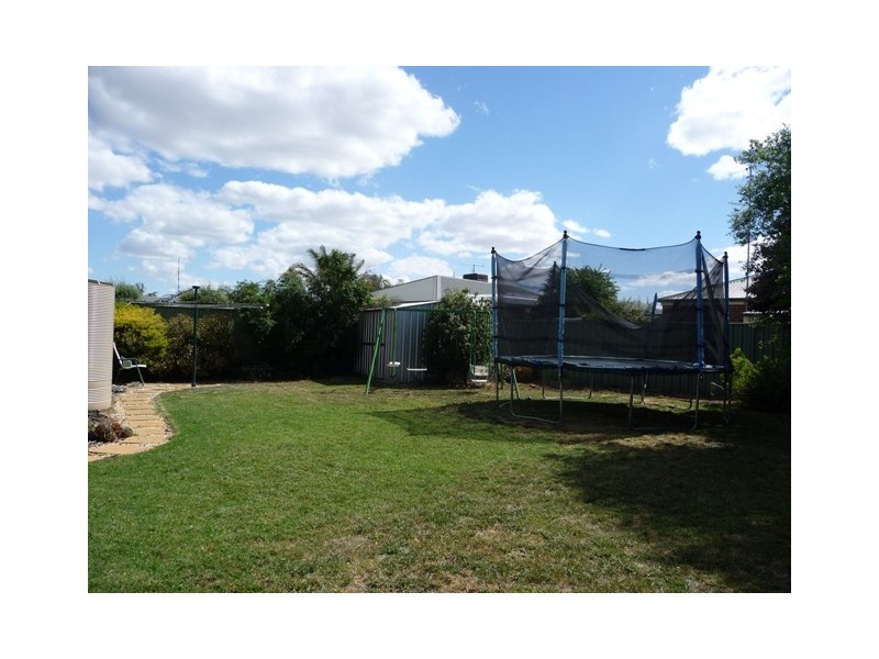 34 Woodlands Circuit, Echuca VIC 3564