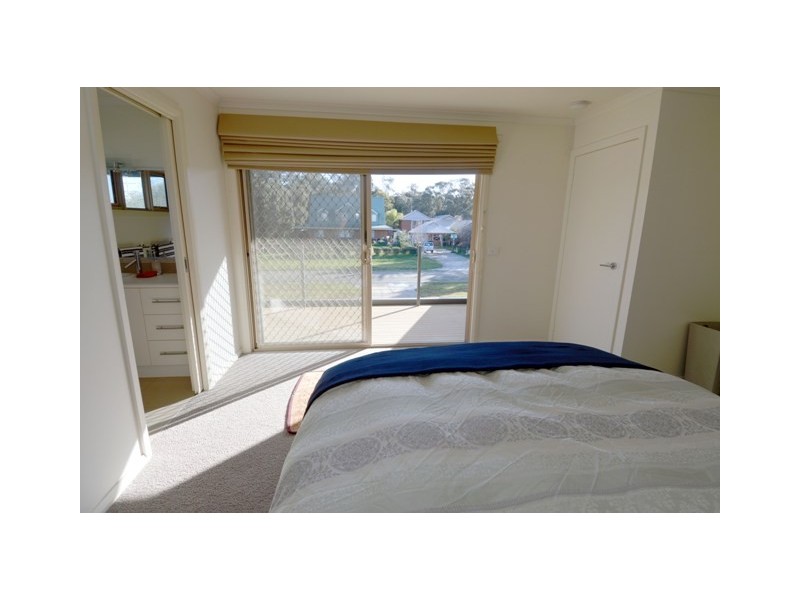 61 Pakenham Street, Echuca VIC 3564