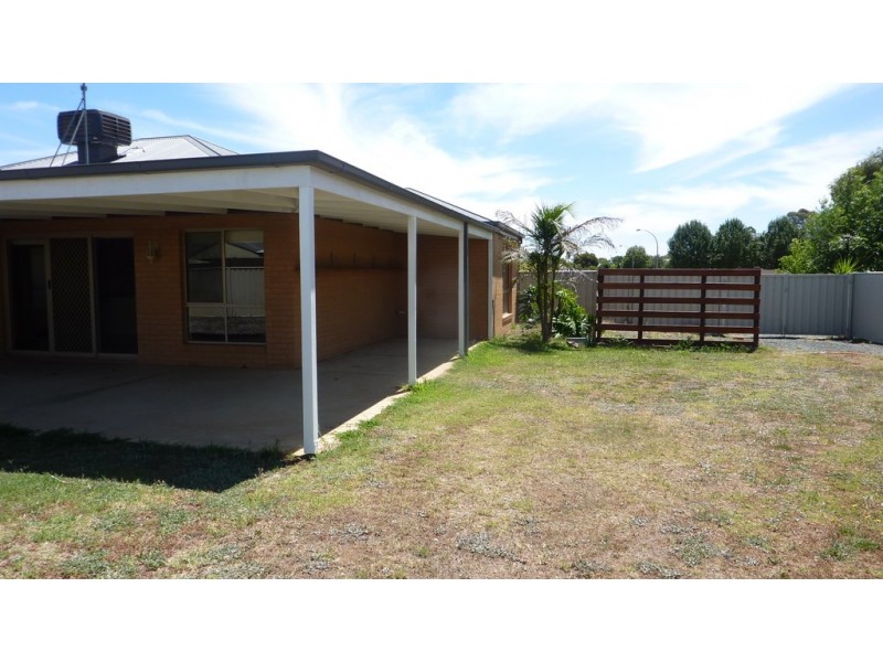 65 Shetland Drive, Moama NSW 2731