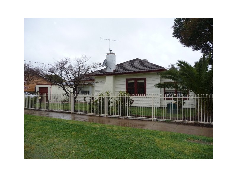 241 Eyre Street, Echuca VIC 3564