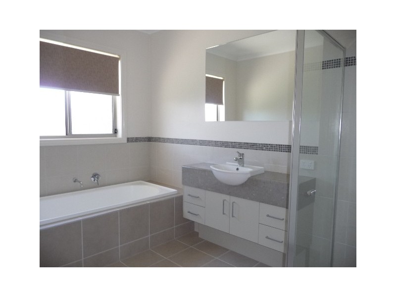 1 Gardner Crt, Moama NSW 2731