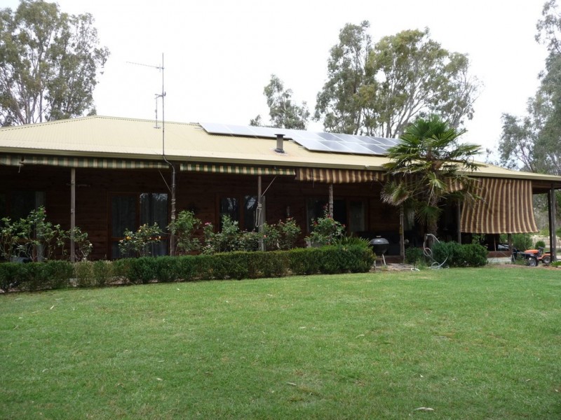 49 Wallala Dr “Lower Moira” via, Echuca VIC 3564