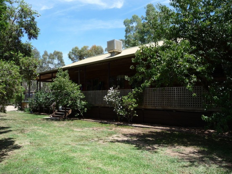 49 Wallala Dr “Lower Moira” via, Echuca VIC 3564