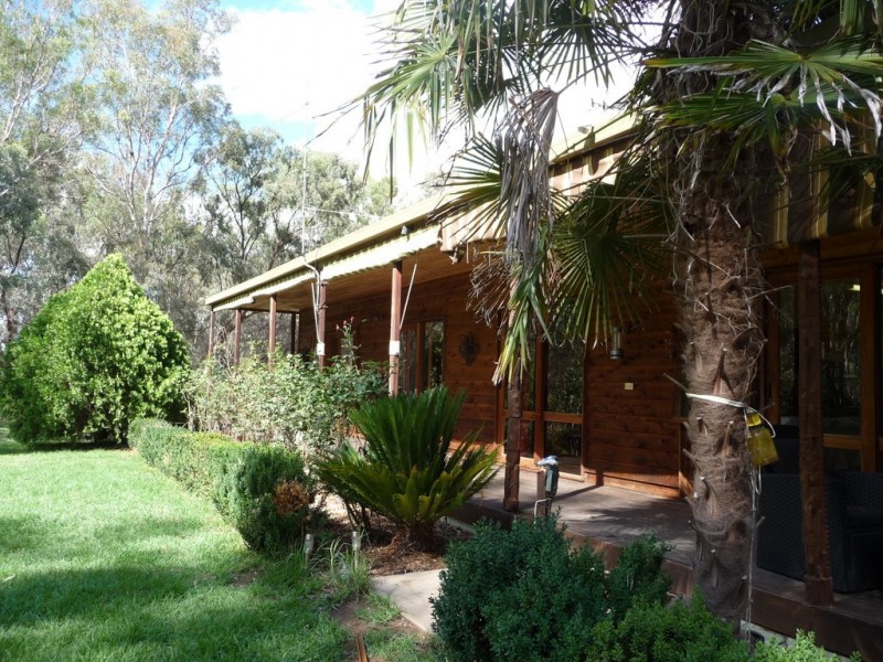 49 Wallala Dr “Lower Moira” via, Echuca VIC 3564
