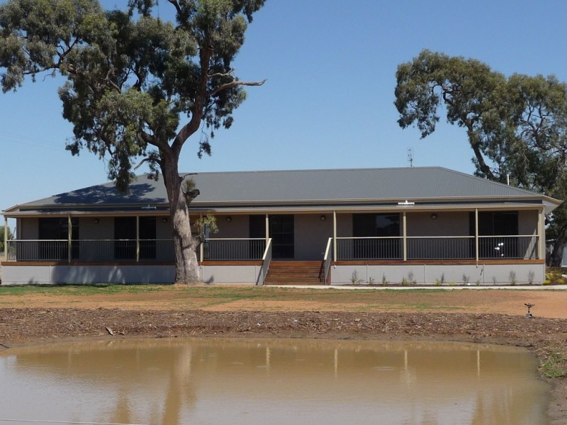 760 Wharparilla Rd, Echuca VIC 3564