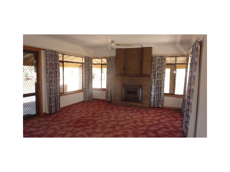 8652 Northern Hwy, Echuca VIC 3564