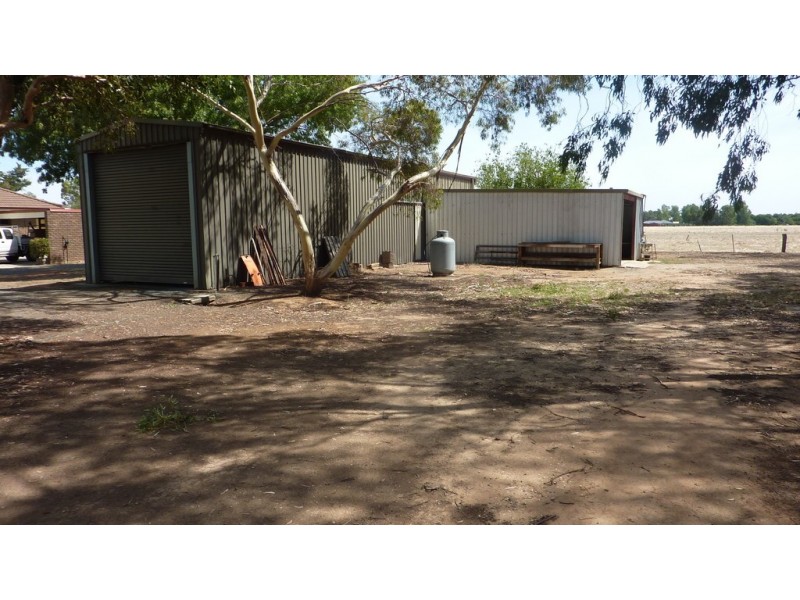 8652 Northern Hwy, Echuca VIC 3564
