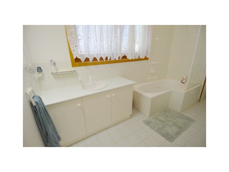 54 River View Court, Echuca VIC 3564