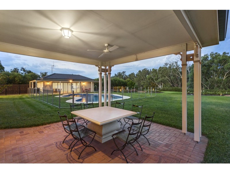 11 Chelsworth Drive, Echuca VIC 3564