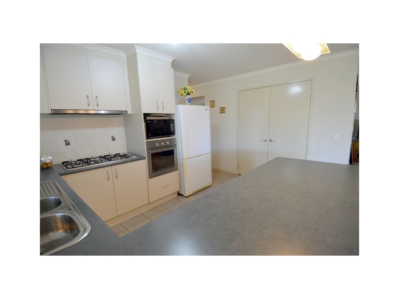 8 Meadow Court, Echuca VIC 3564