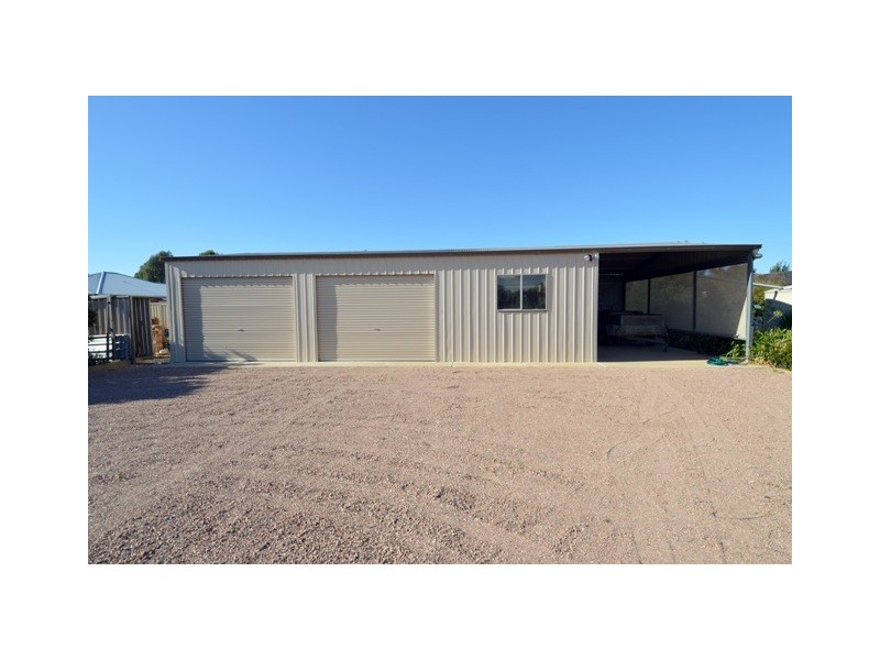 8 Meadow Court, Echuca VIC 3564