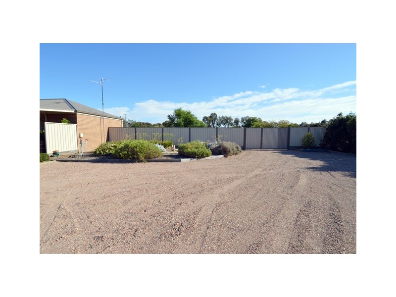 8 Meadow Court, Echuca VIC 3564