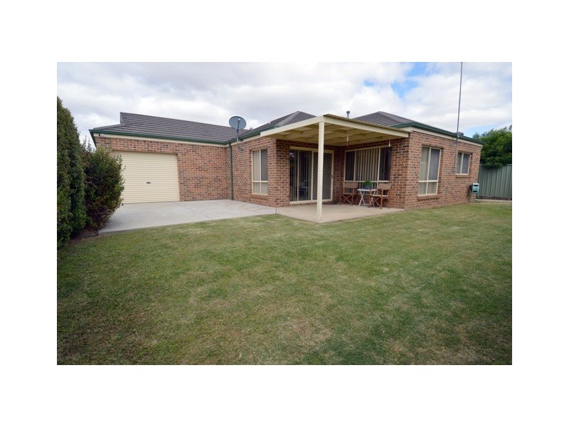 13 Murphy Way, Echuca VIC 3564