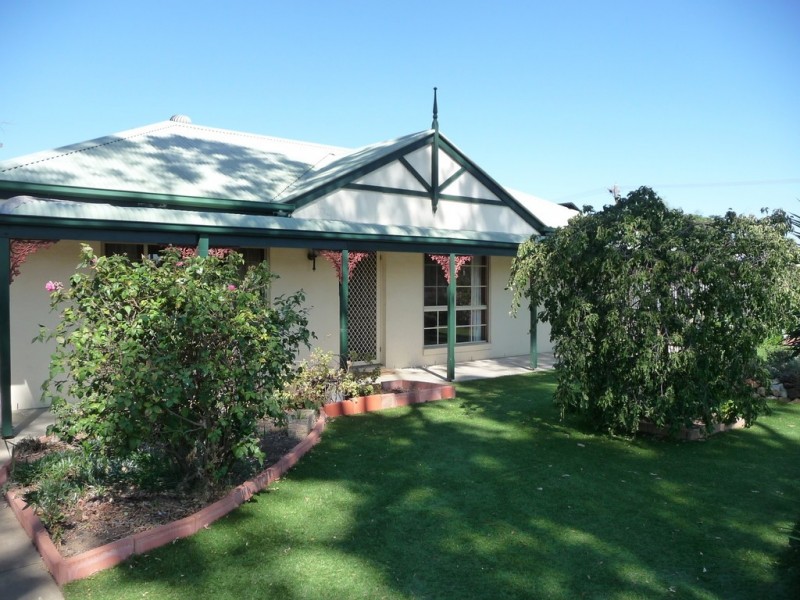 41 Eyre Street, Echuca VIC 3564