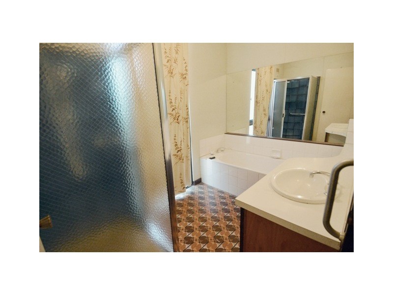 39 Eyre Street, Echuca VIC 3564