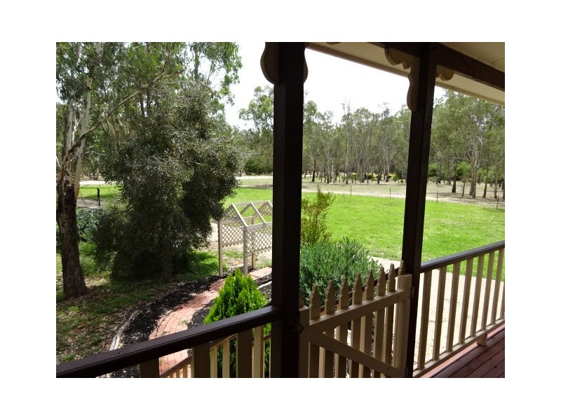 42 Glyn Road, Echuca VIC 3564