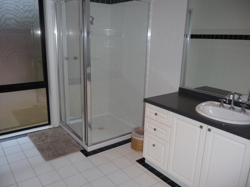 12 River Park Drive, Moama NSW 2731