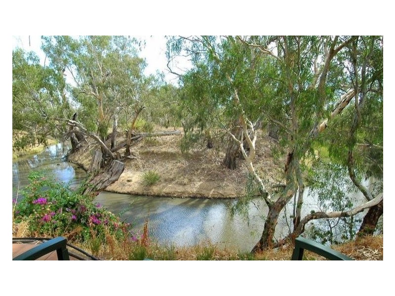 38 Rutley Crescent, Echuca VIC 3564