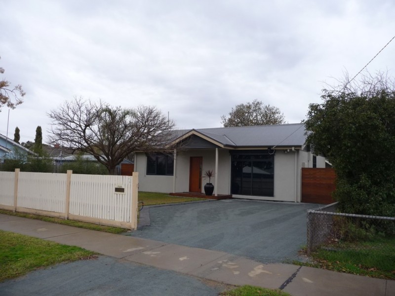 94 Hume St, Echuca VIC 3564