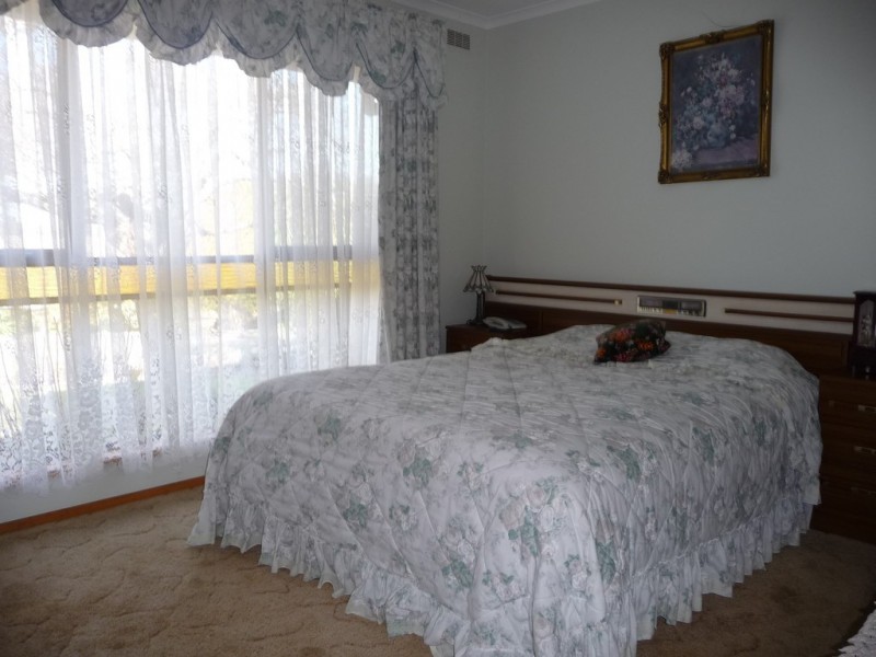 274 Simmie Rd, Echuca VIC 3564