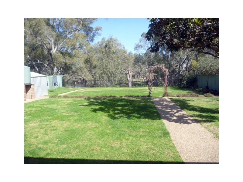 38 Rutley Crescent, Echuca VIC 3564